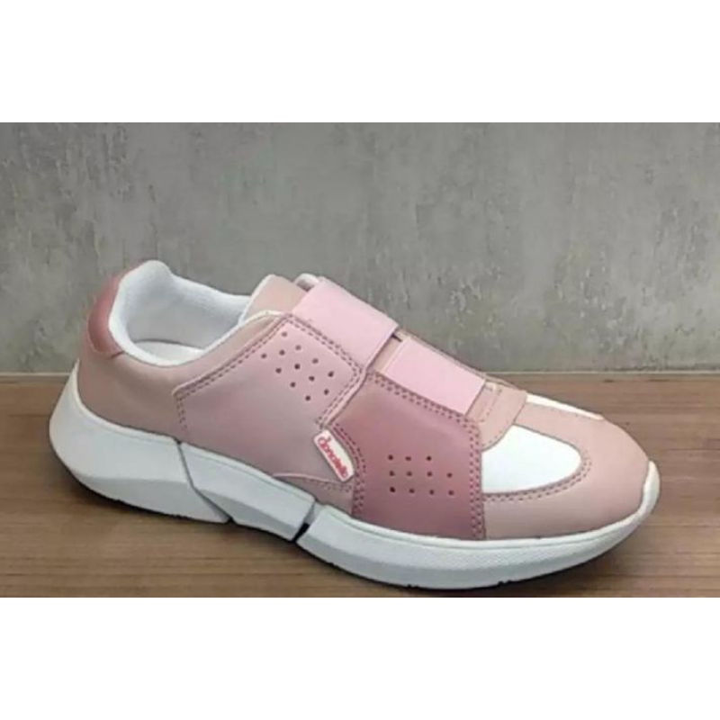 Sneakers Cewek Donatello