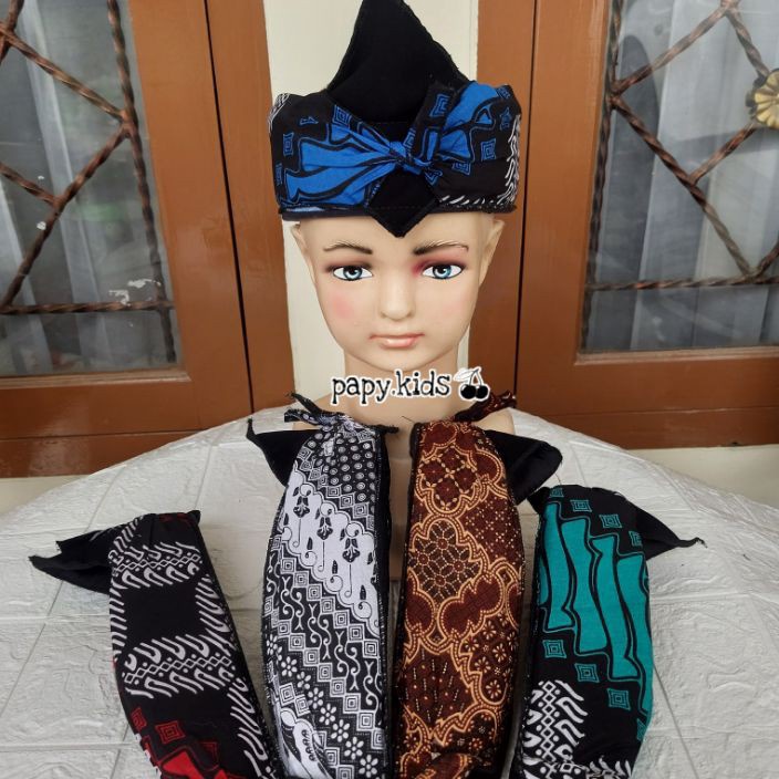 Stok terbaru  Blangkon Buka Bayi dan Anak LIS2/ Iket sunda bayi/ Iket kepala Anak / Iket batik