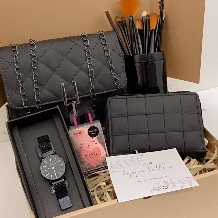 

[KODE 77] HAMPERS CEWEK / KADO CEWEK / GIFT BOX CEWEK / KADO ANNIVERSARRY / BEAUTY BLENDER / SPONS MAKE UP / BRUSH MAKE UP / MINISO / KADO WISUDA / HAMPERS WISUDA / HADIAH WISUDA / HAMPERS KADO / HAMPERS WISUDA / KADO WISUDA / GIFT BOX WISUDA