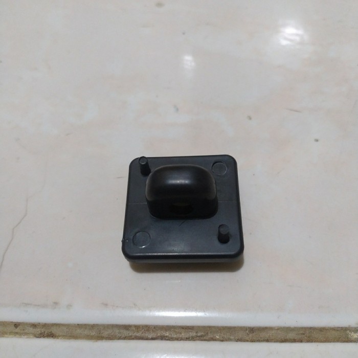 Terlaris Dudukan Penyangga Kap Mesin Daewoo