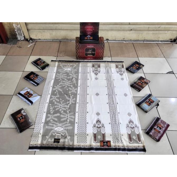 Sarung Sapphire Tarbush Premium