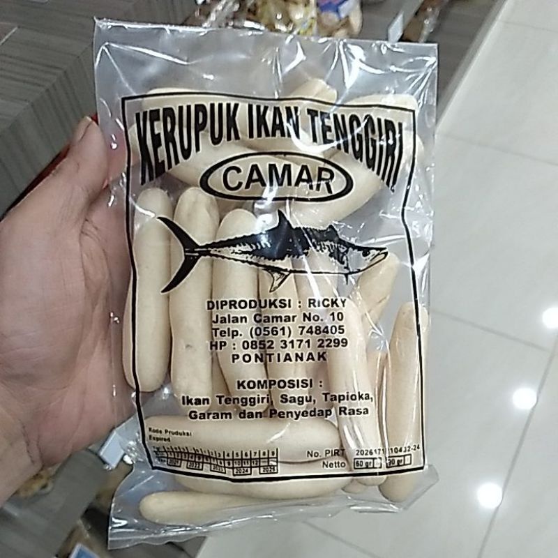 

KERUPUK IKAN TENGGIRI CAMAR