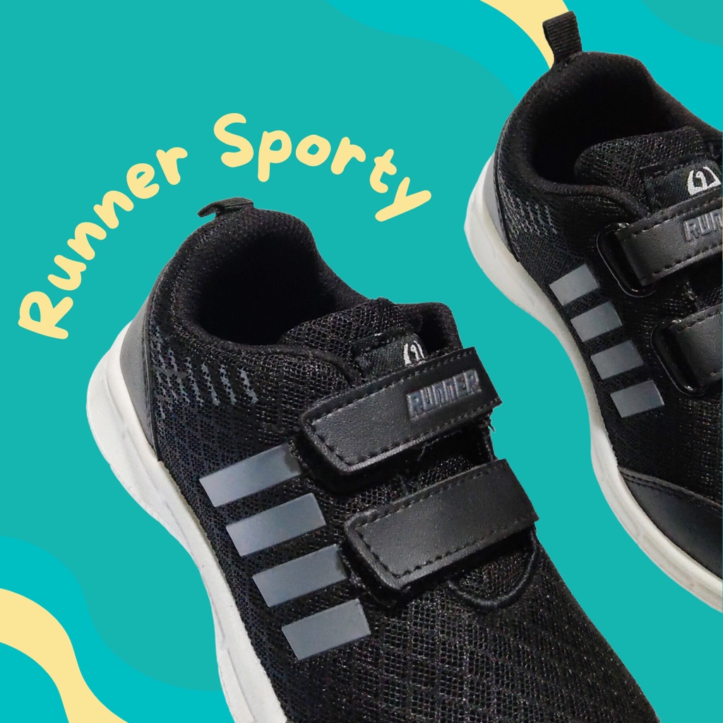 Runner Kids Shoes - Sporty Shoes - Sepatu Anak Olahraga - Sepatu Anak Hitam Putih