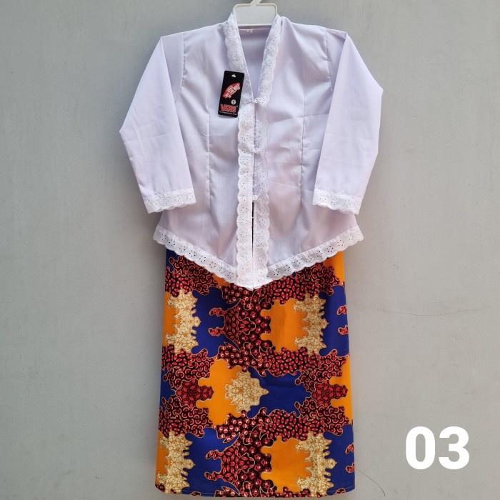 Setelan Kebaya Anak Paud SD /Kebaya Kartini /Kebaya Putih/ Size M