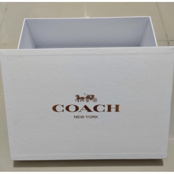 

Terlaris Kotak Box Coach - Gift Box Coach White Original-Medium