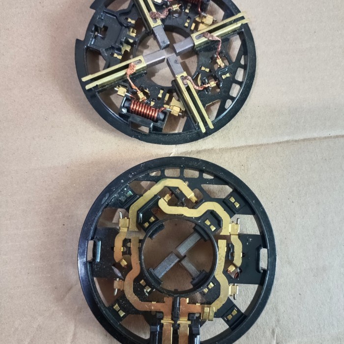 Carbon Brush Arang Dinamo Motor Xtra Fan Kipas Radiator Xenia Avanza Kode 145