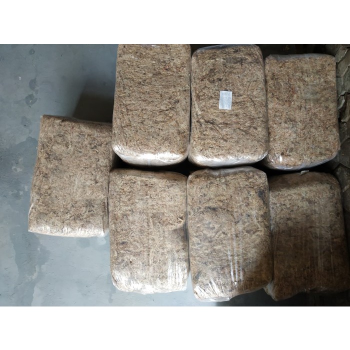Terlaris Sphagnum Moss Chille 450 Gram / Sphagnum Moss Chile 450 Gram