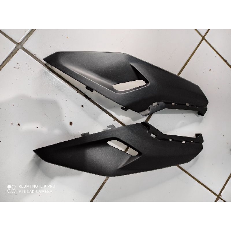 cover body side R L dek samping bawah jok dek samping bawah kanan kiri honda vario 160 K2S