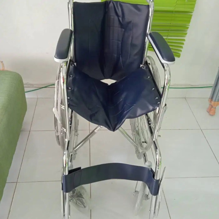 kursi roda Wheelcair GEA fs 871-46 (solid) Crome