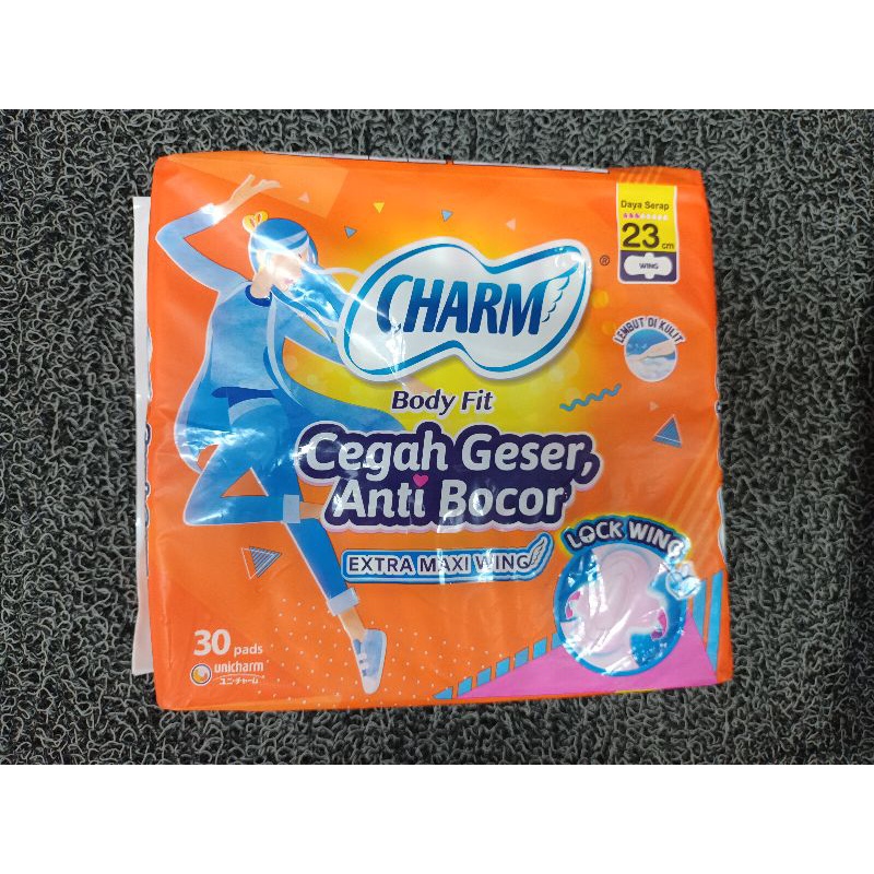 Charm Pembalut wanita wing isi 30pc