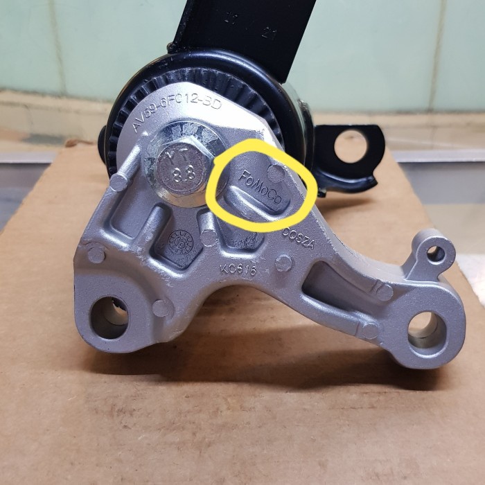 Engine Mounting Ford Fiesta Kanan