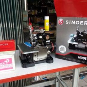 Mesin Obras Singer 81A1 + Meja