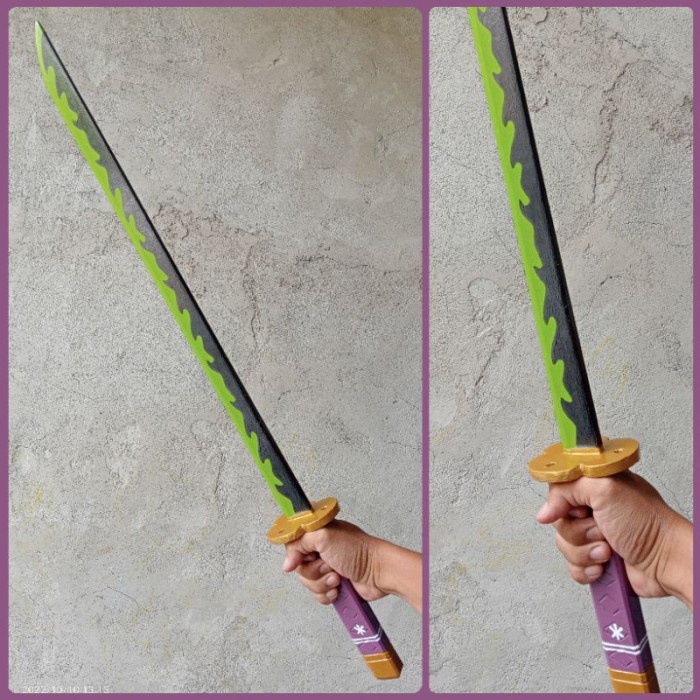 Katana Mainan Enma Roronoa Zoro One Piece Bahan Full Kayu