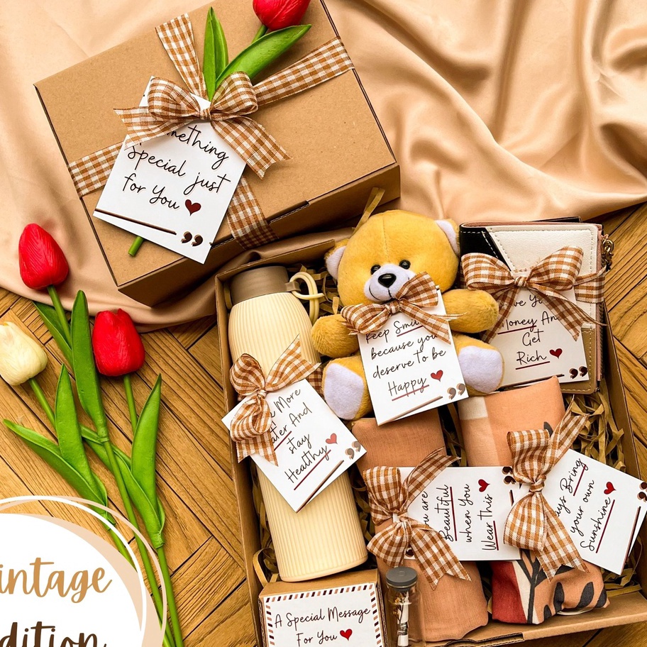 

♝ XC 1483 [VINTAGE] KADO ULANG TAHUN CEWEK WISUDA ANNIVERSARY | HAMPERS GIFT BOX SAHABAT CEWEK | KADO HAPPY BIRTHDAY KADO HAPPY GRADUATION | KADO PACAR CEWE ✓ ﾐ