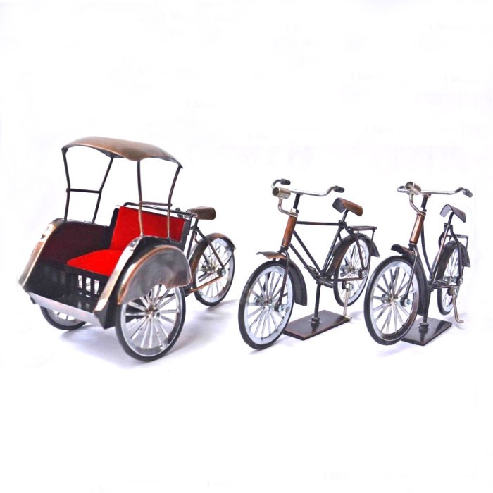 MUST HAVE PAKET - MINIATUR LOGAM BECAK SEPEDA ONTHEL LAKI & PEREMPUAN TERMURAH