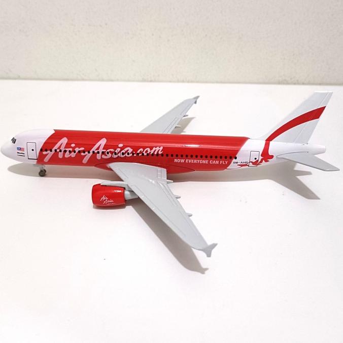 Pesawat Diecast Miniatur Besi Air Asia Airbus A320