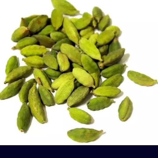 

] GREEN CARDAMOM INDIA / KAPULAGA INDIA 20 GRAM