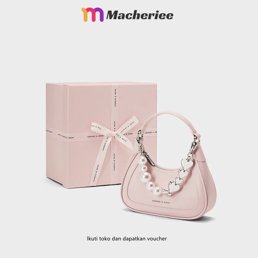 TAS 2022 NEW ARRIVAL GIFT BOX SET TAS SELEMPANG DENGAN RANTAI LOVE PEARL CK02208005