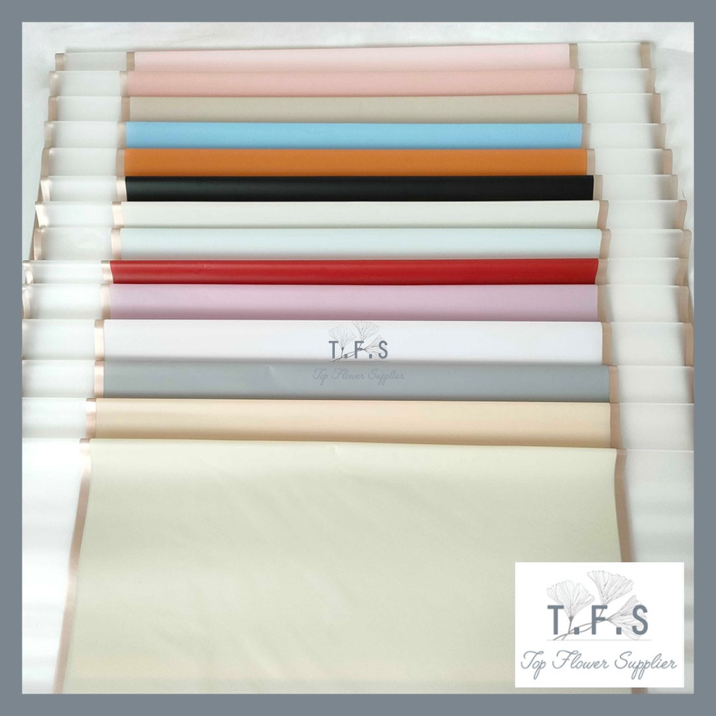 

Transparent Gold Frame Cellophane Double List Flower Wrapping Waterproof Paper Kertas Buket Bunga Wrapping Cellophane Ketras Waxxy Gold Line Hand Bouquet