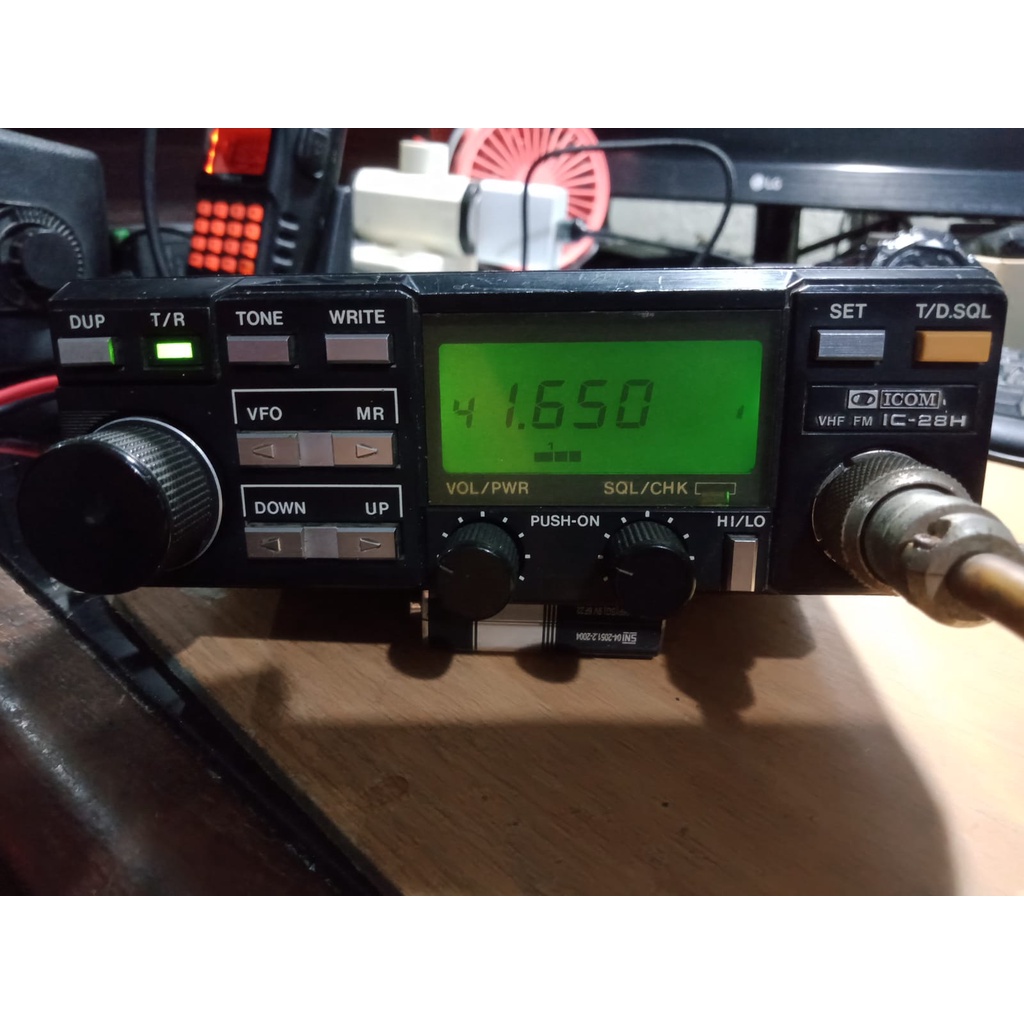 Radio Rig Icom IC-28H