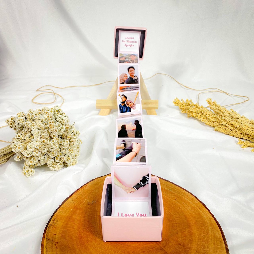 MEMORY PHOTO BOX/SUPRISE BOX 12 FOTO/Kado gift box foto polaroid/foto box kekinian/kado ultah/kado p