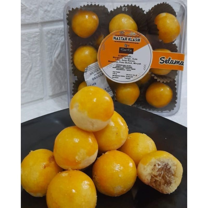 

Nastar lembut isi selai nanas 250gram(PACKING FREE BUBLE WRAP DAN KARDUS)