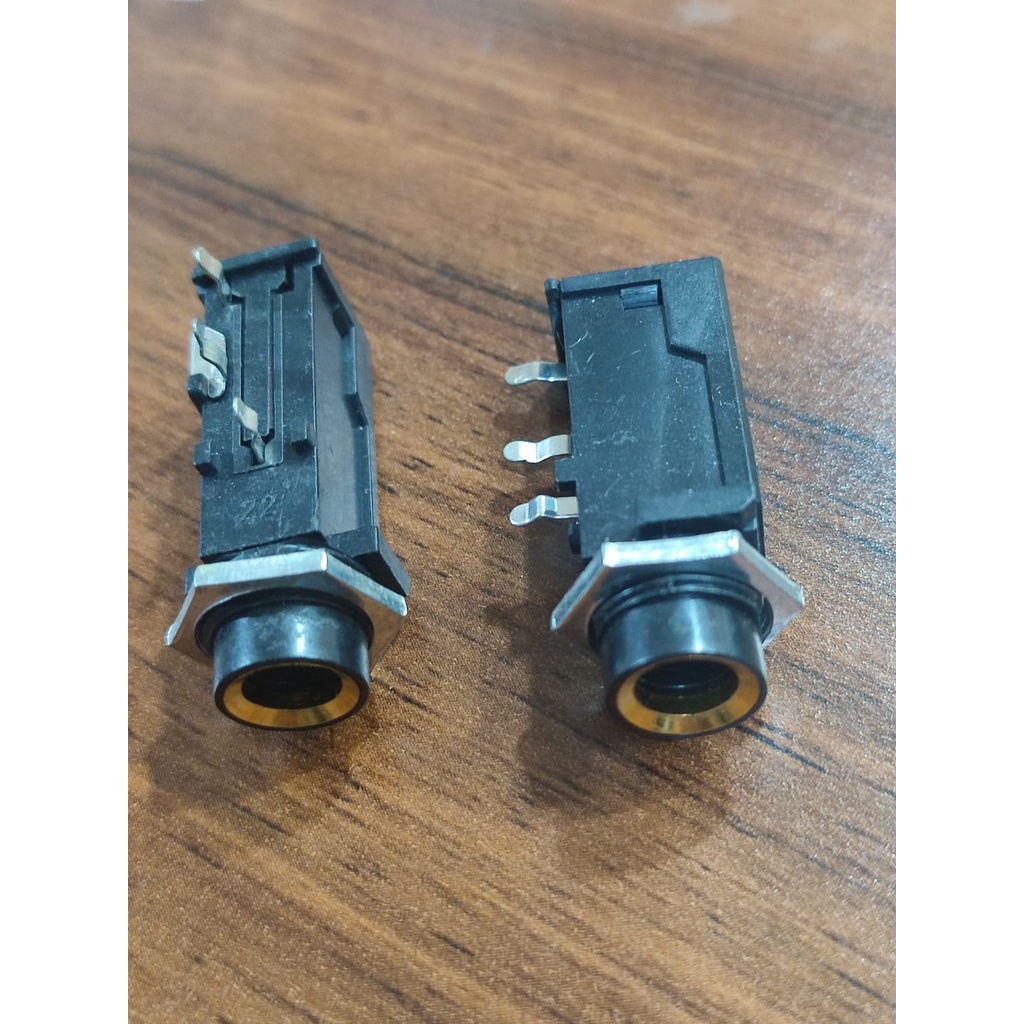 Socket soket akai / mic mono mixer kecil