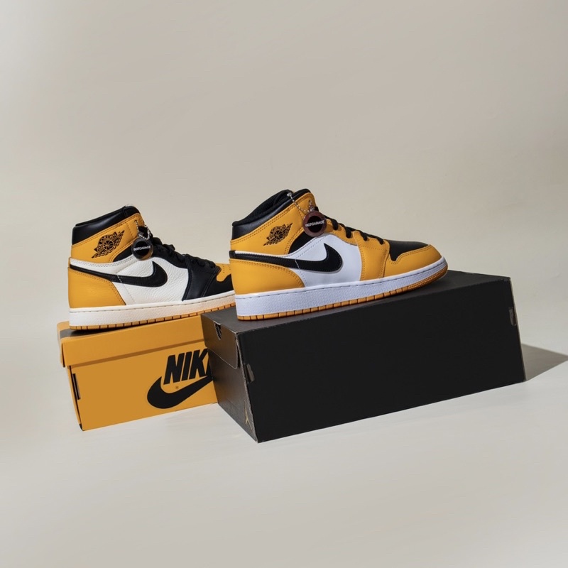 Air Jordan 1 Mid Yellow Taxi GS Women