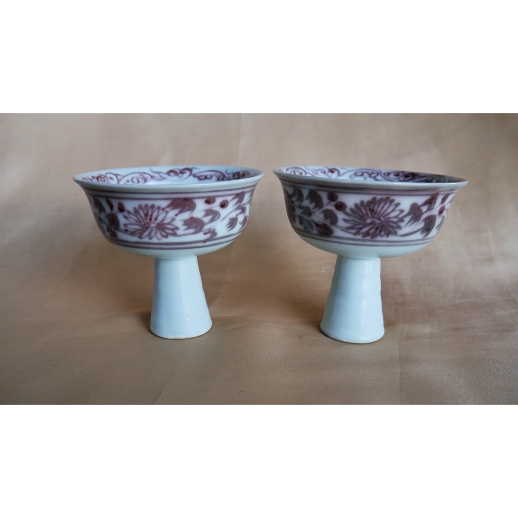 keramik antik Cina kuno celadon  mangkok bertangkai kuno stemcup A pair of stem cup copper red Ming 