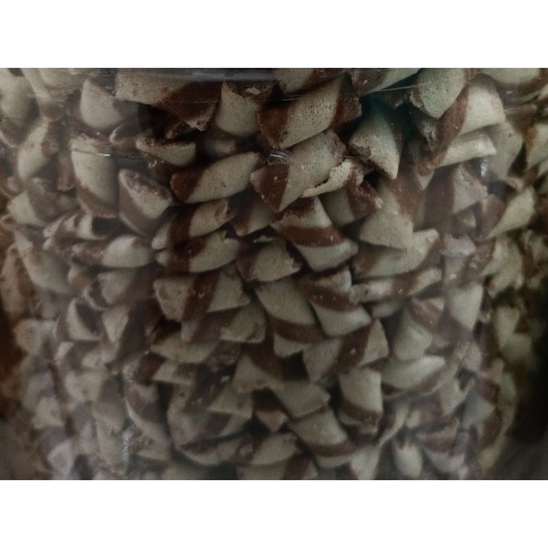 

Astor Bantal Coklat 500 gram Dim Snack / Oleh Oleh Magelang Temanggung Wonosobo Yogyakarta / Keripik Kerupuk Cemilan Snack