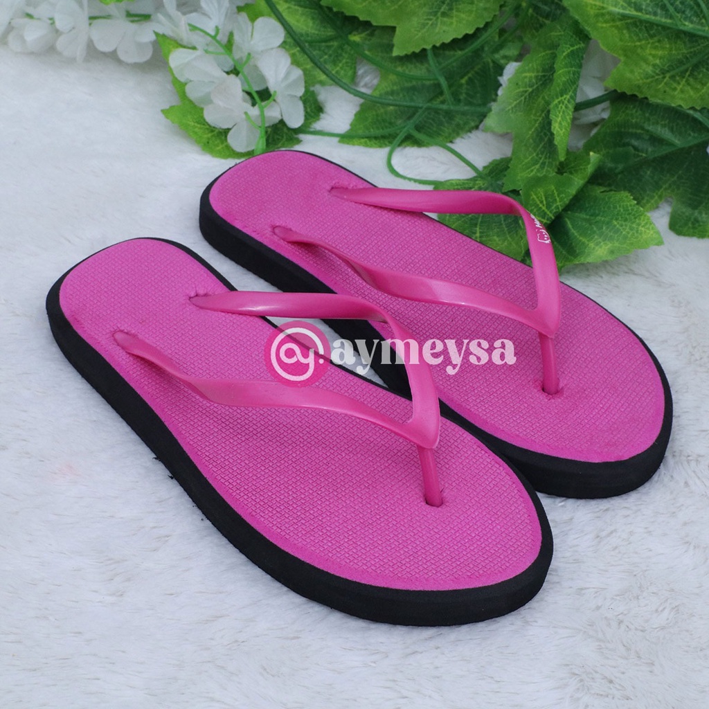 Sandal Jepit Polos Wanita Spons Premium Simpel dan Kekinian anti slip Sendal Teplek Terbaru 2023