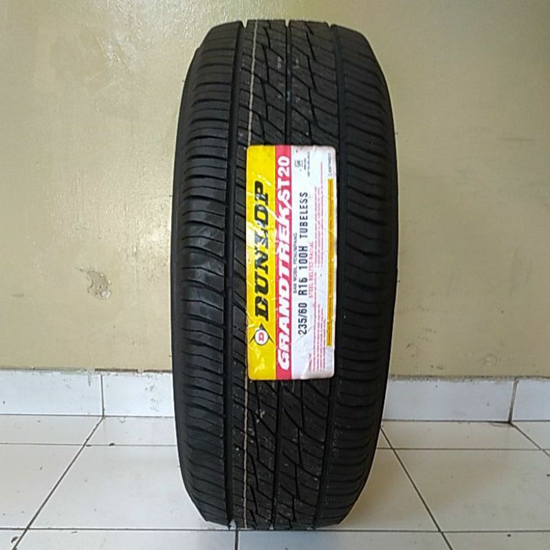 Dunlop Grandtrek ST20 235/60 R16