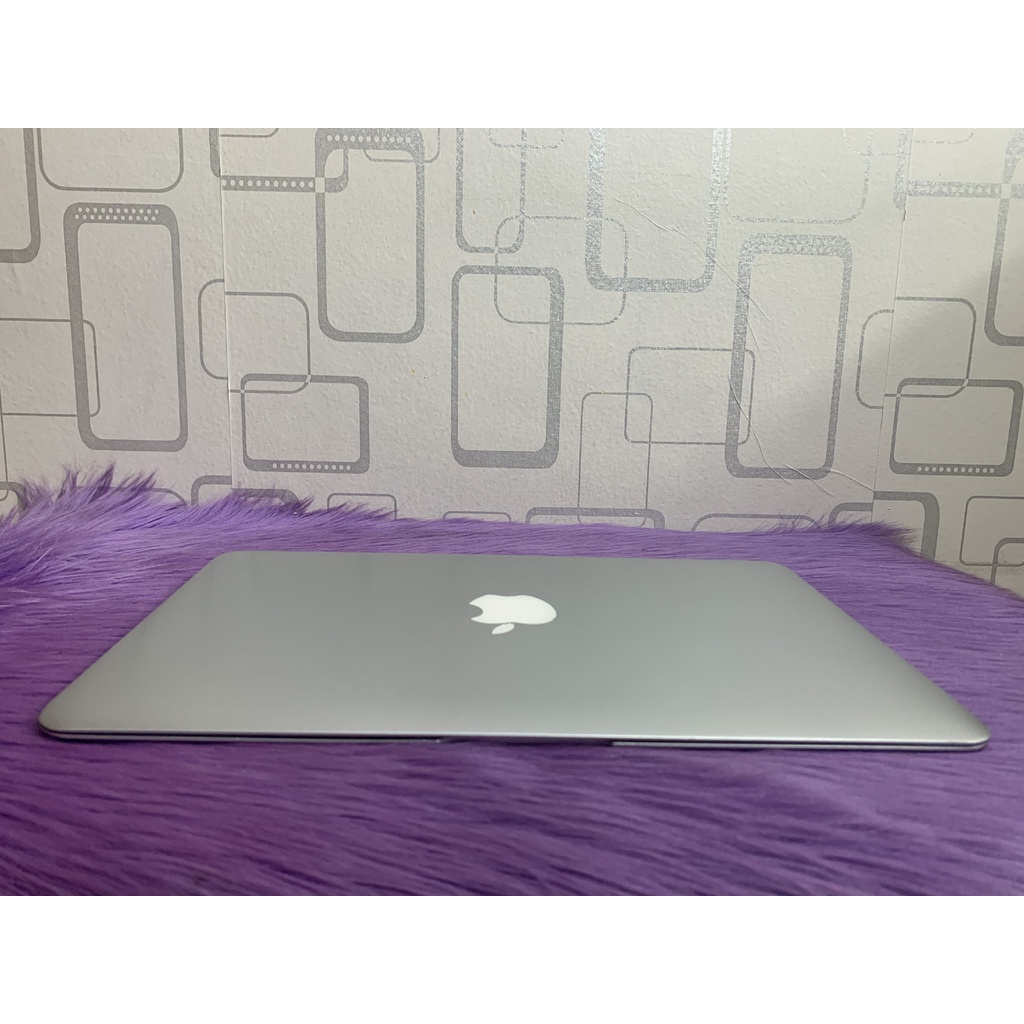 MacBook Air 2015 11 in Core i5 4GB SSD 128GB Not 2014 Pro Mid 2013