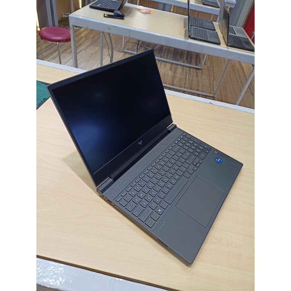 Laptop Gaming VICTUS 15 Intel core i5 12500H 16GB 512GB SSD RTX3050Ti 144hz Windows 11 Home