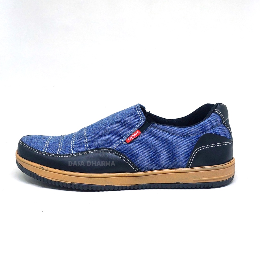 Sepatu Slip On Pria Casual Warna Biru Size 39 - 43