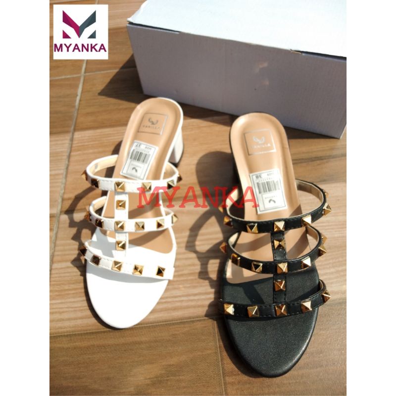 Myanka Sendal Wedges Stud 5 Cm