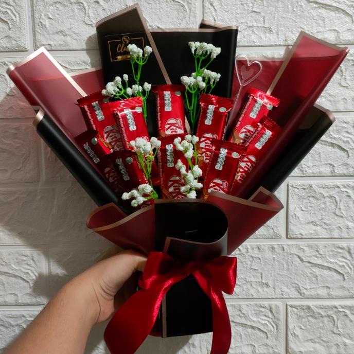 Snack Bouquet Coklat Kitkat / Bucket Buket Bunga Snack Hadiah Ultah