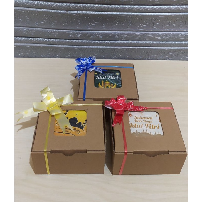 

Hampers Lebaran Isi 1 Toples Packing Box (Bisa Pilih Isian dan Warna Toples)