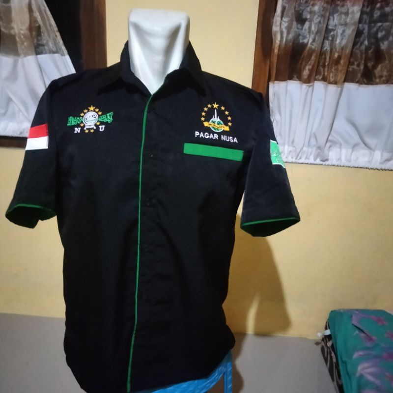 Hem / baju kemeja pagar nusa bordir simpel 1986