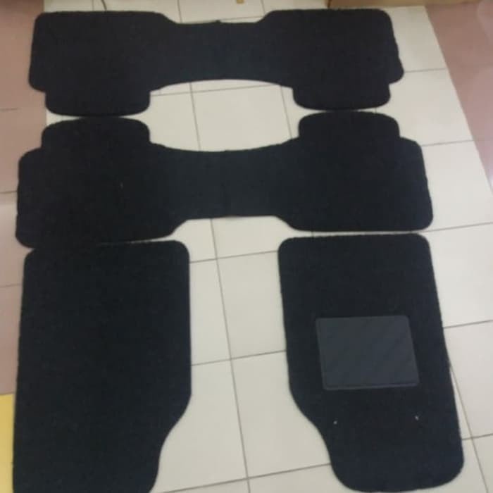 KARPET MIE 3 BARIS MOBIL RUSH/TERIOS 2015 BARU