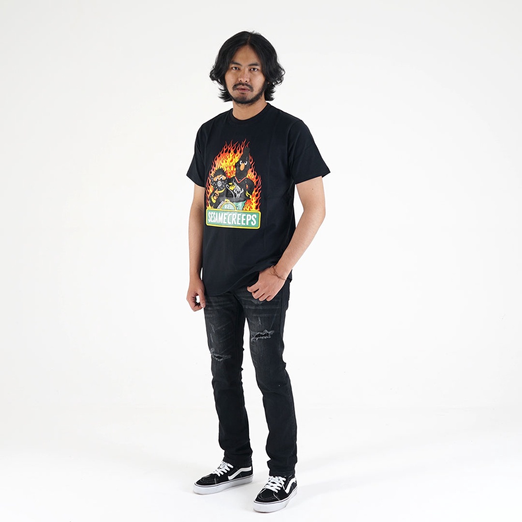 Whoopculture Tshirt &quot;Sesame Creeps&quot; Black