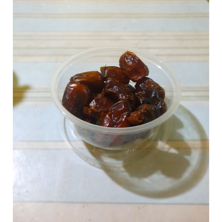 

buah kurma matang dan manis