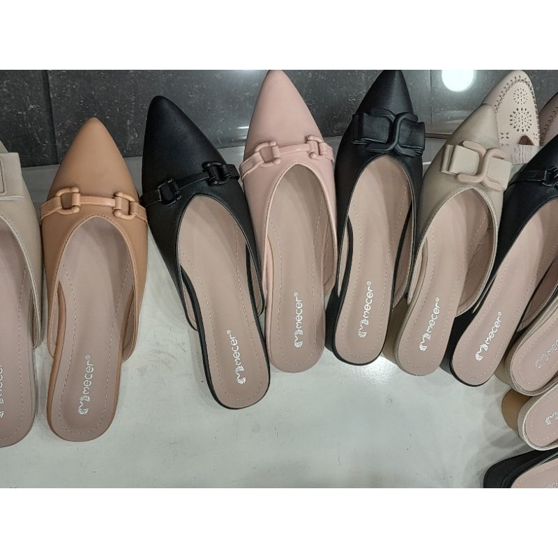 GOSH ORIGINAL ASLI SALE 80% Sepatu Sandal Sneakers Kets Slippers Japit Selop Bulu Casual