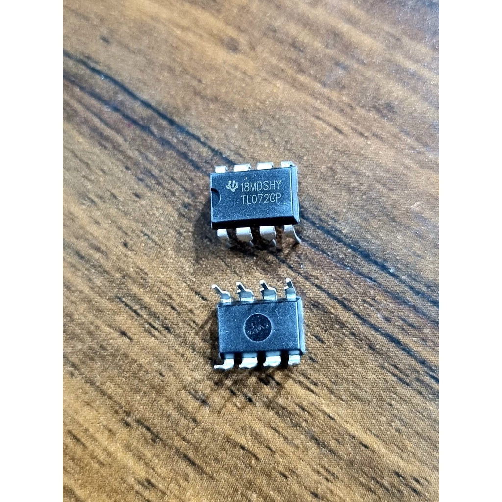 IC TL 072 TL072