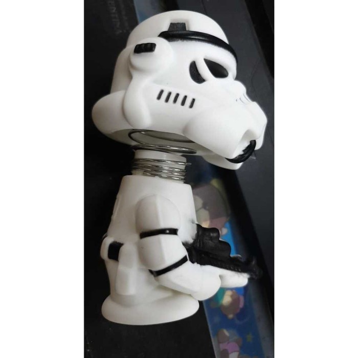 Pajangan Meja Koleksi Boneka Goyang Mobil Action Figure Stormtrooper Star Wars Series White Murah