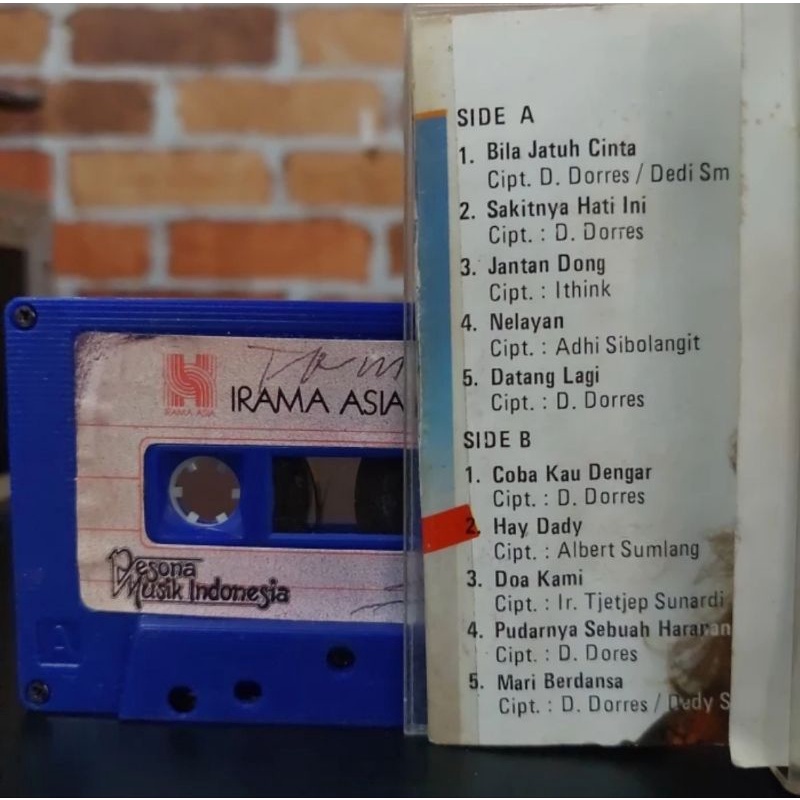 Kaset Pita Deddy Dores-Bila Jatuh Cinta