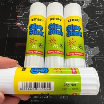 

KENKO GLUE STICK 25GR / LEM STICK 25GR / LEM KERTAS