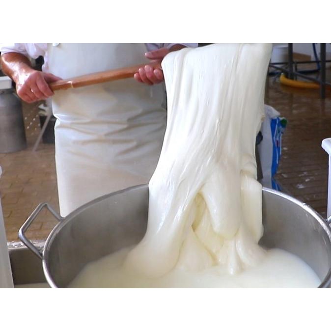 

MOZZARELLA CHEESE TOPPING PIZZA ARLA 2.3KG - KEJU MOZARELLA ARLA 2.3KG