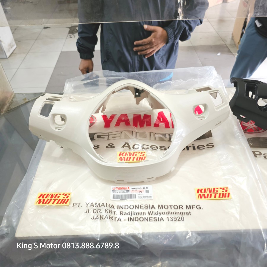 COVER BATOK BELAKANG SPEEDOMETER GRAND FILANO KREM CREAM BJM F6145 P5