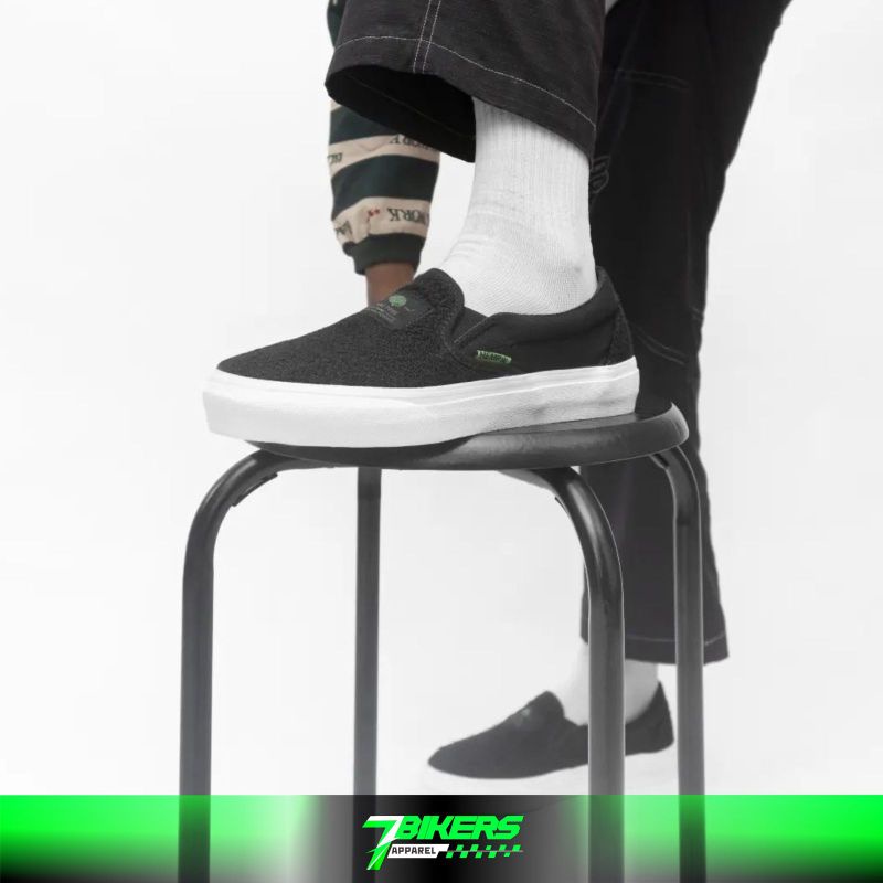 SEPATU NOBRANDS FOOTWEAR SLIP ON HEMP
